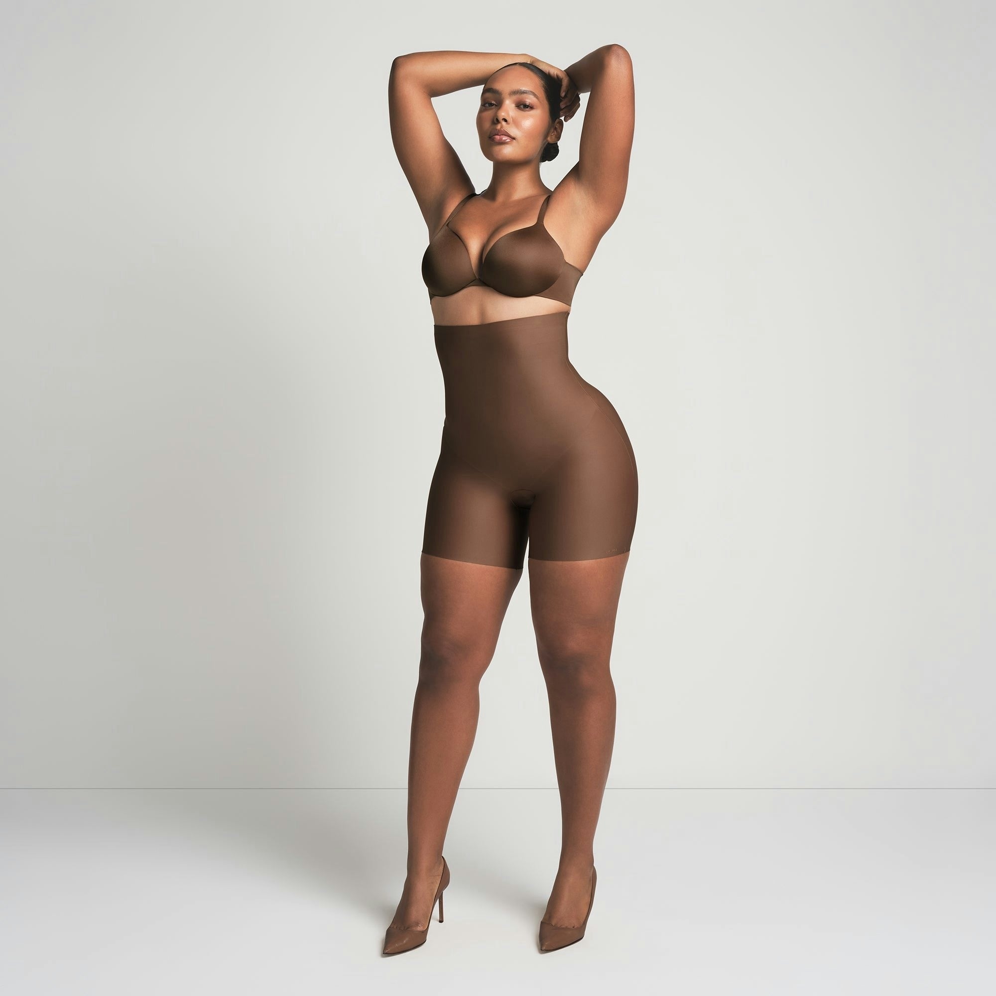 CORE SCULPT HIGH-WAISTED SHORT