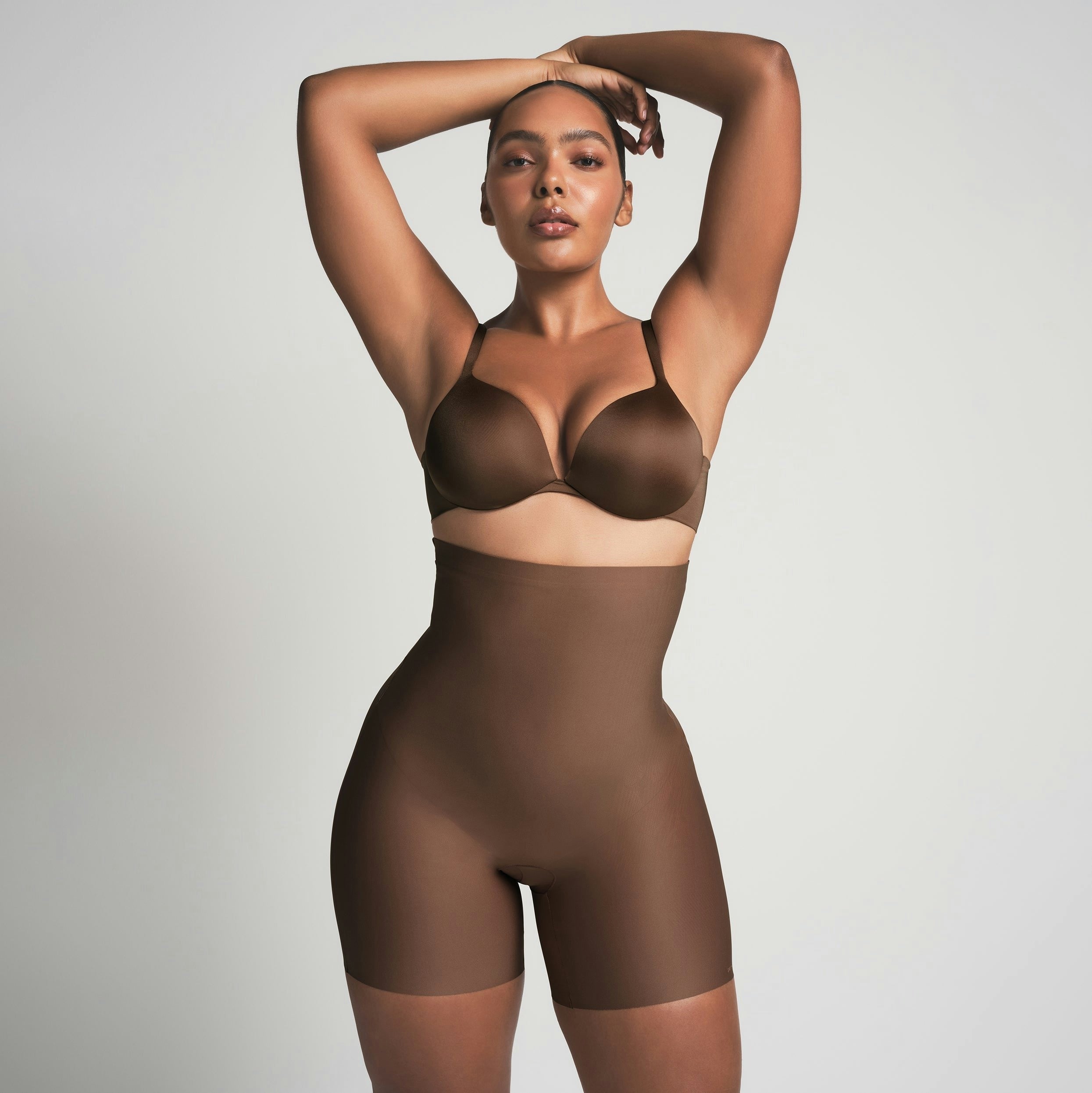 CORE SCULPT HIGH-WAISTED SHORT