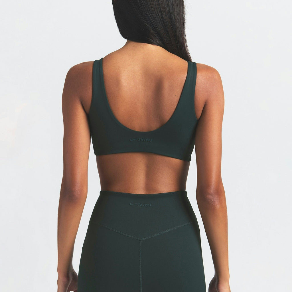TWIST-FRONT BRA