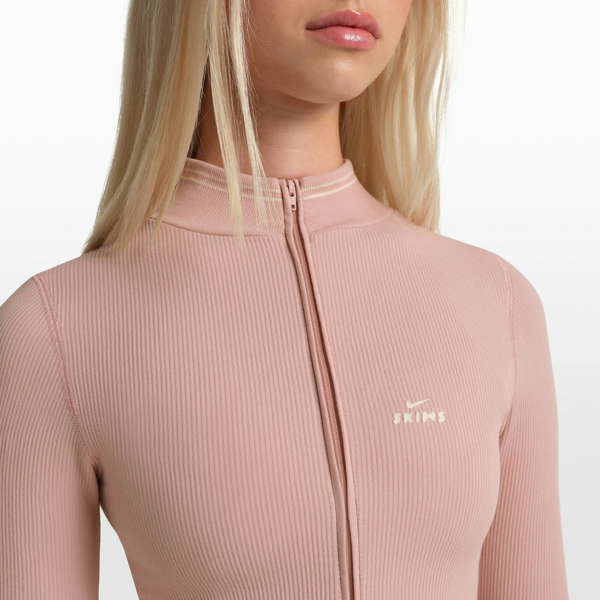 ZIP UP CROP JACKET