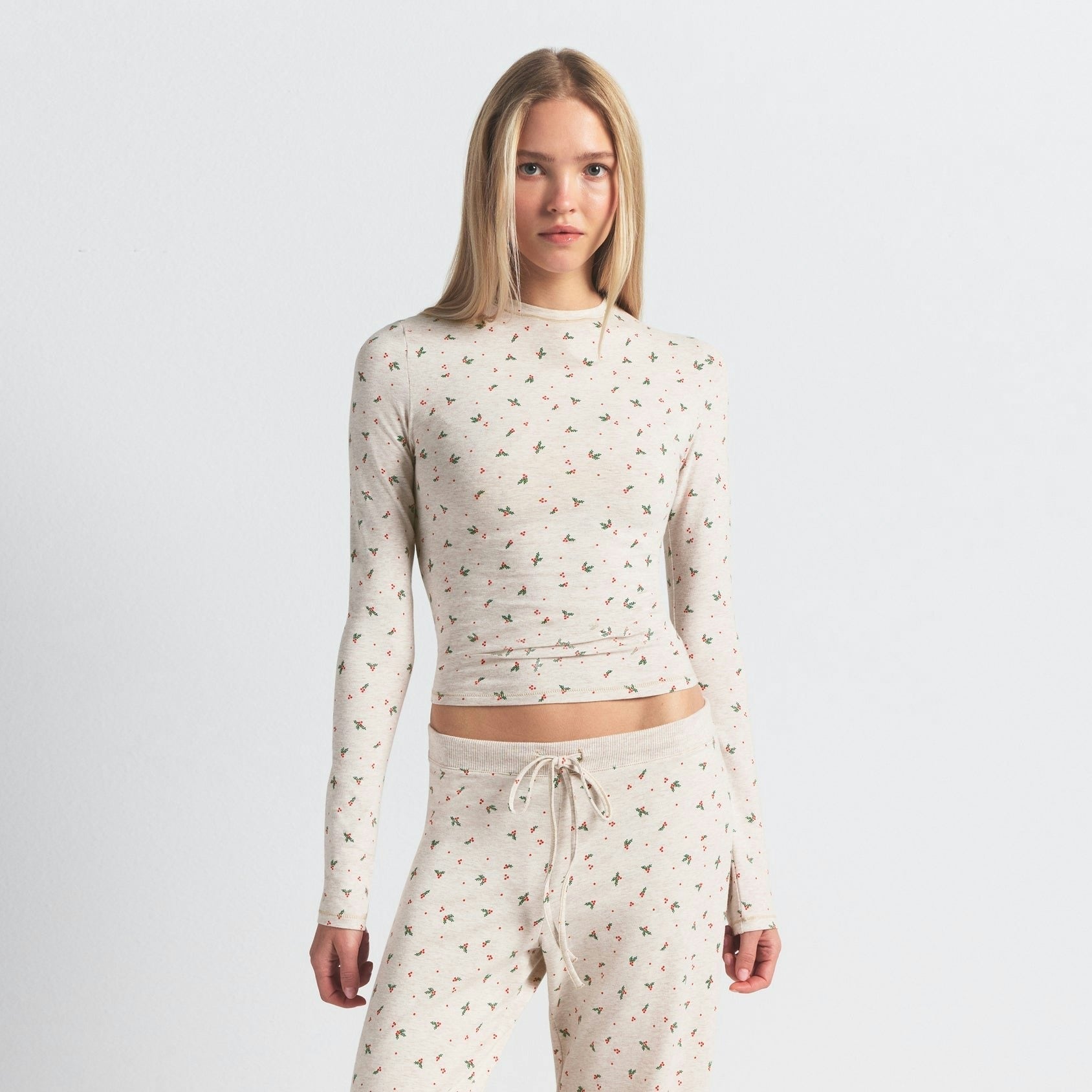 LONG SLEEVE T-SHIRT