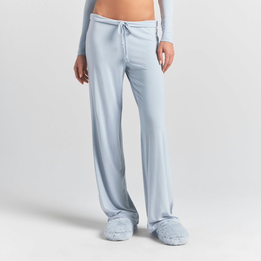 STRAIGHT LEG PANT