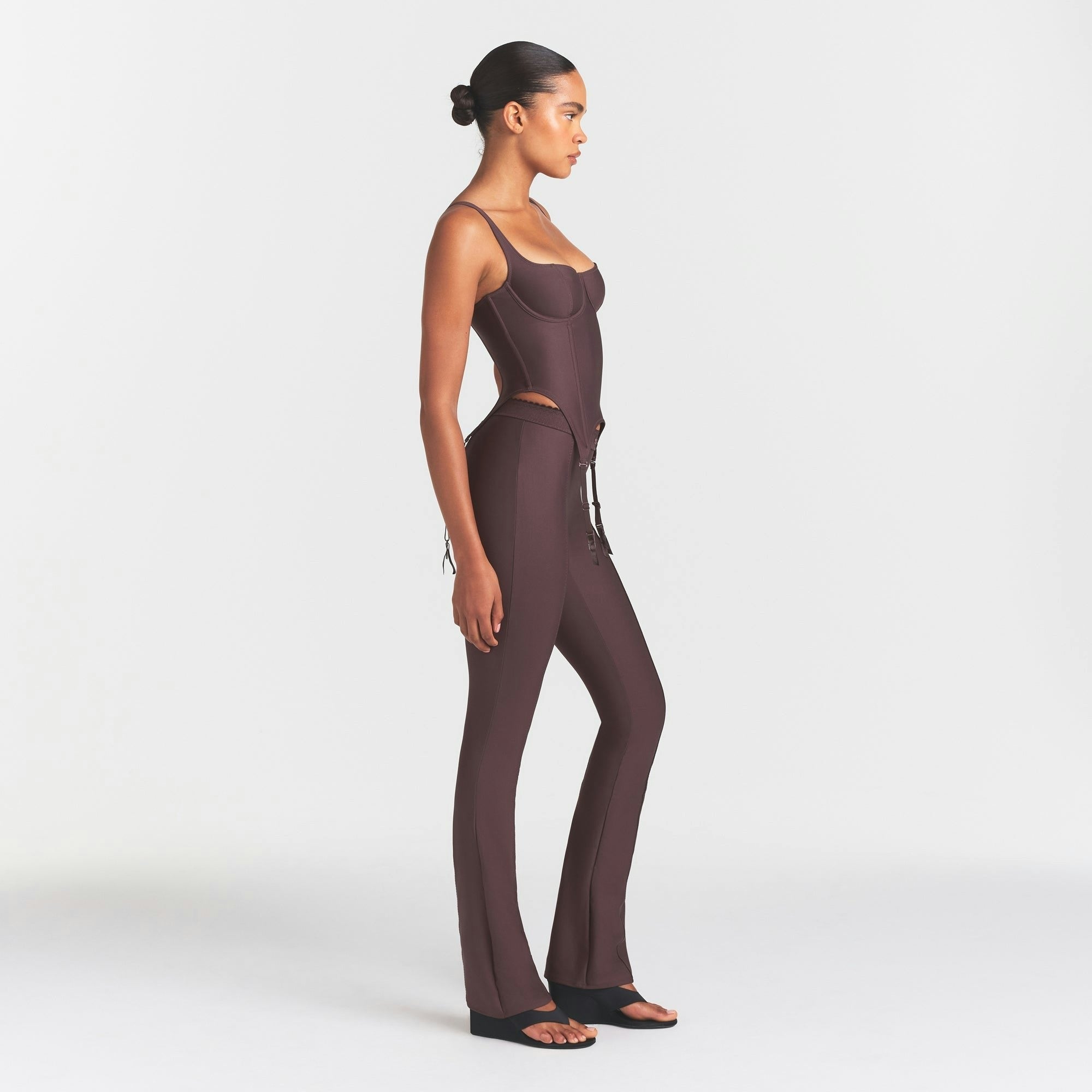 HIGH-WAISTED FLARE PANT