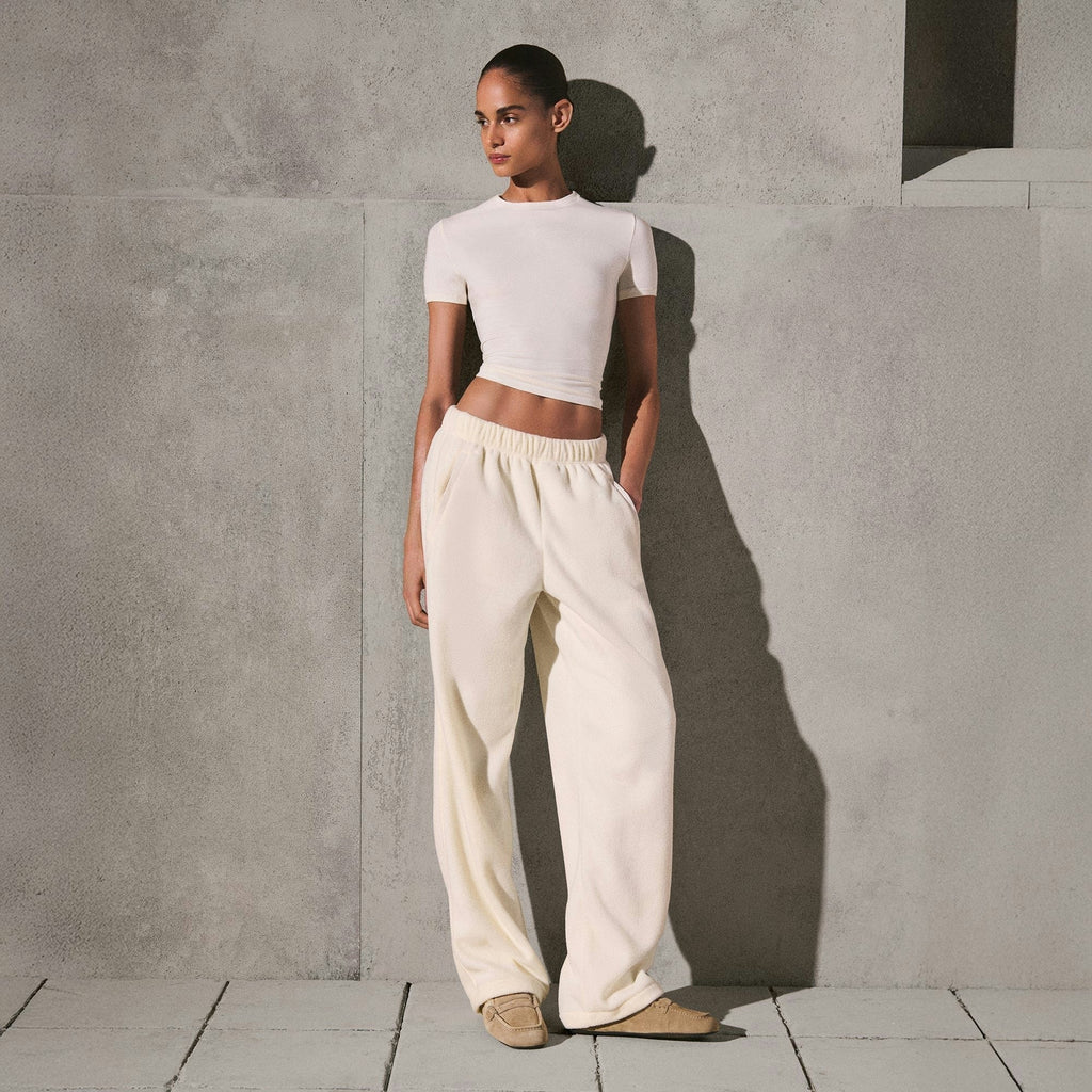 STRAIGHT LEG PANT