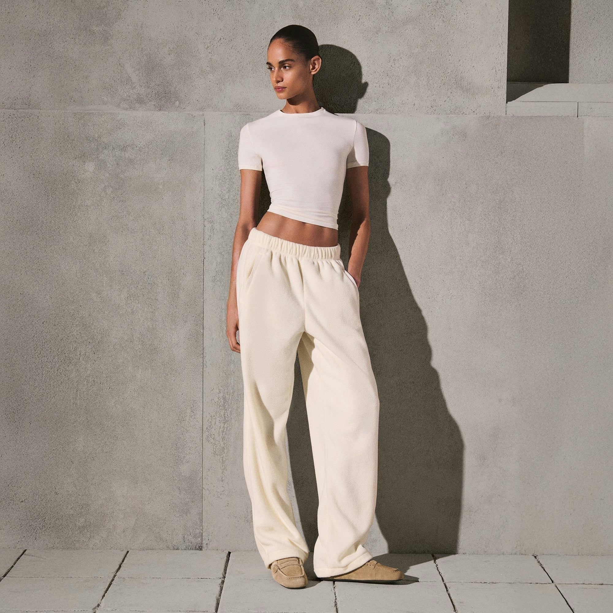 STRAIGHT LEG PANT