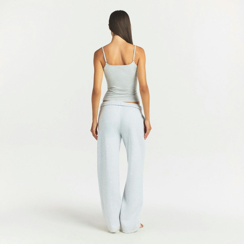 CLASSIC STRAIGHT LEG PANT