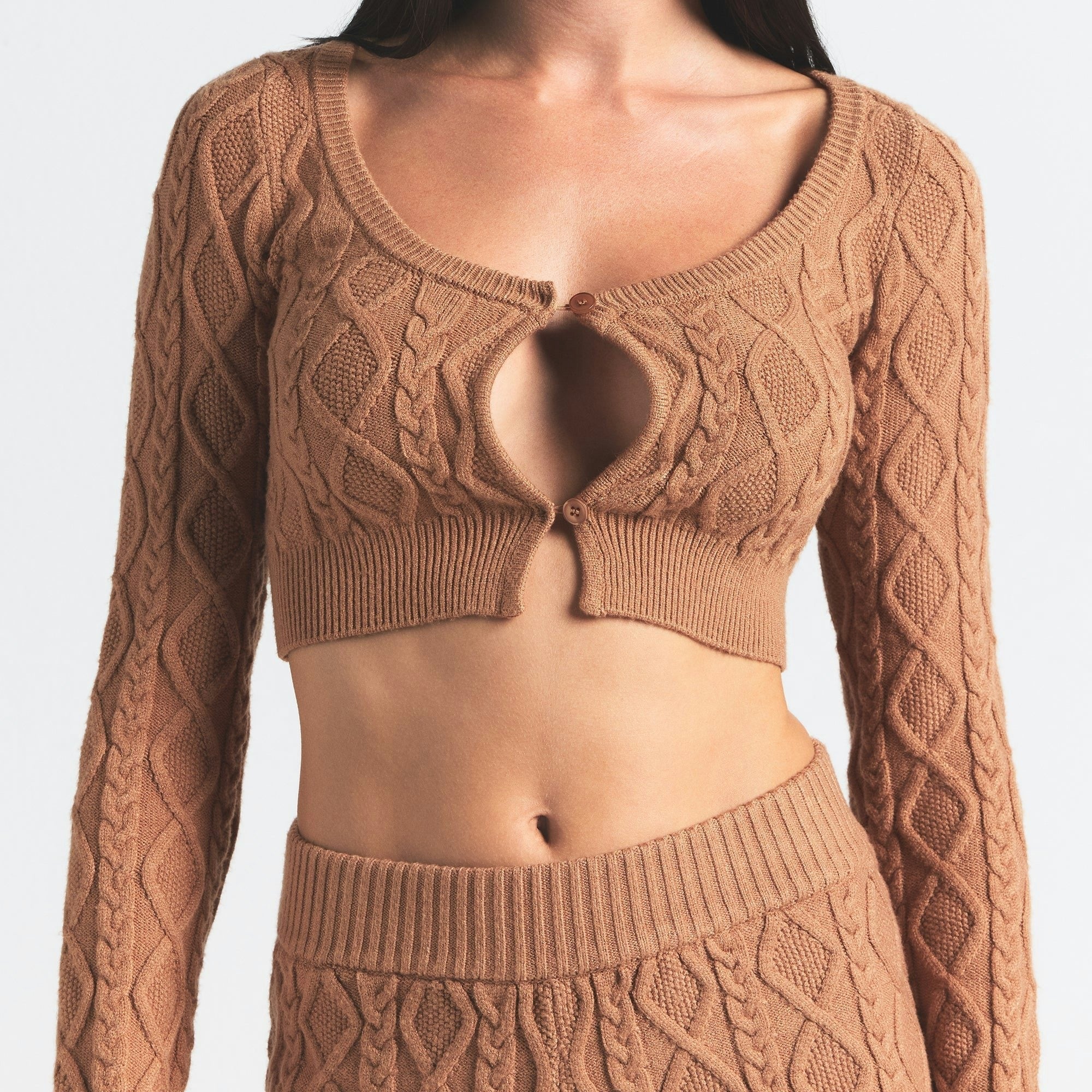 CABLEKNIT CROPPED CARDIGAN