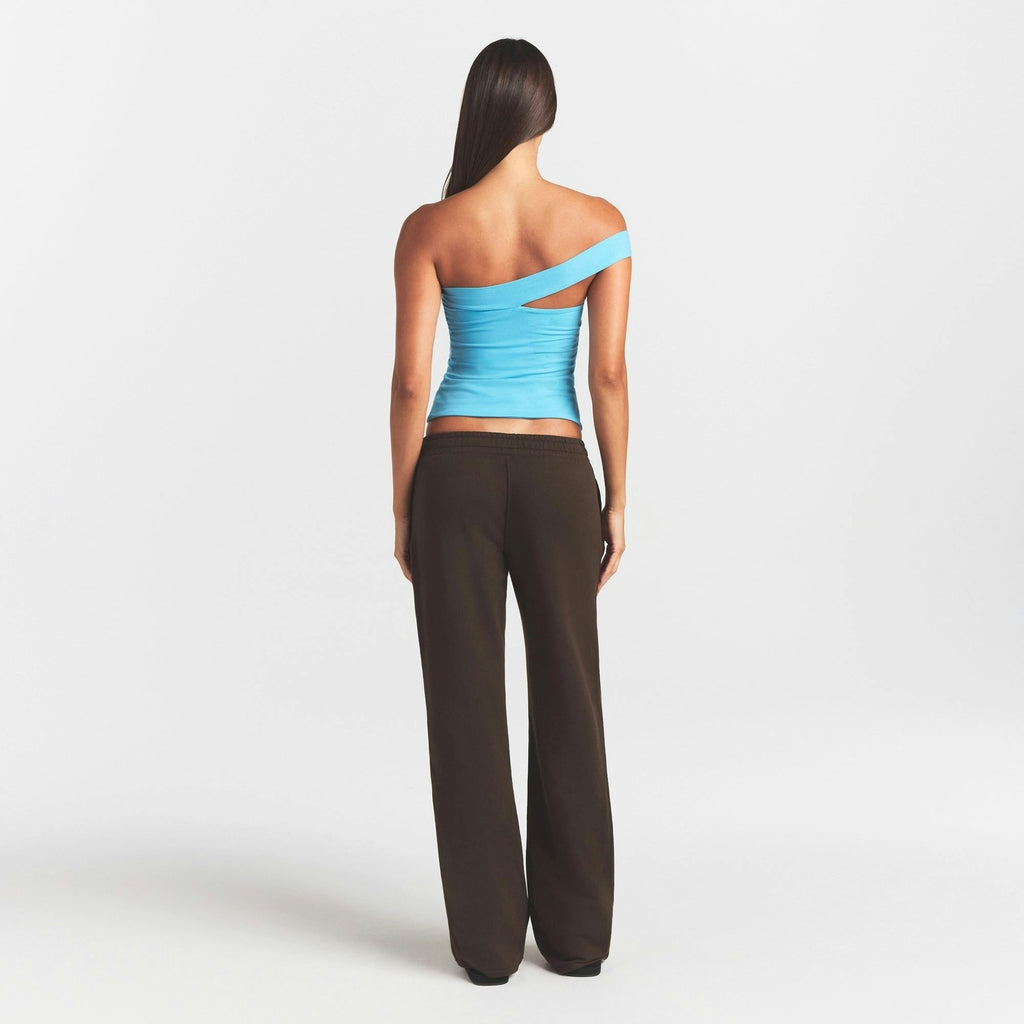 STRAIGHT LEG PANT
