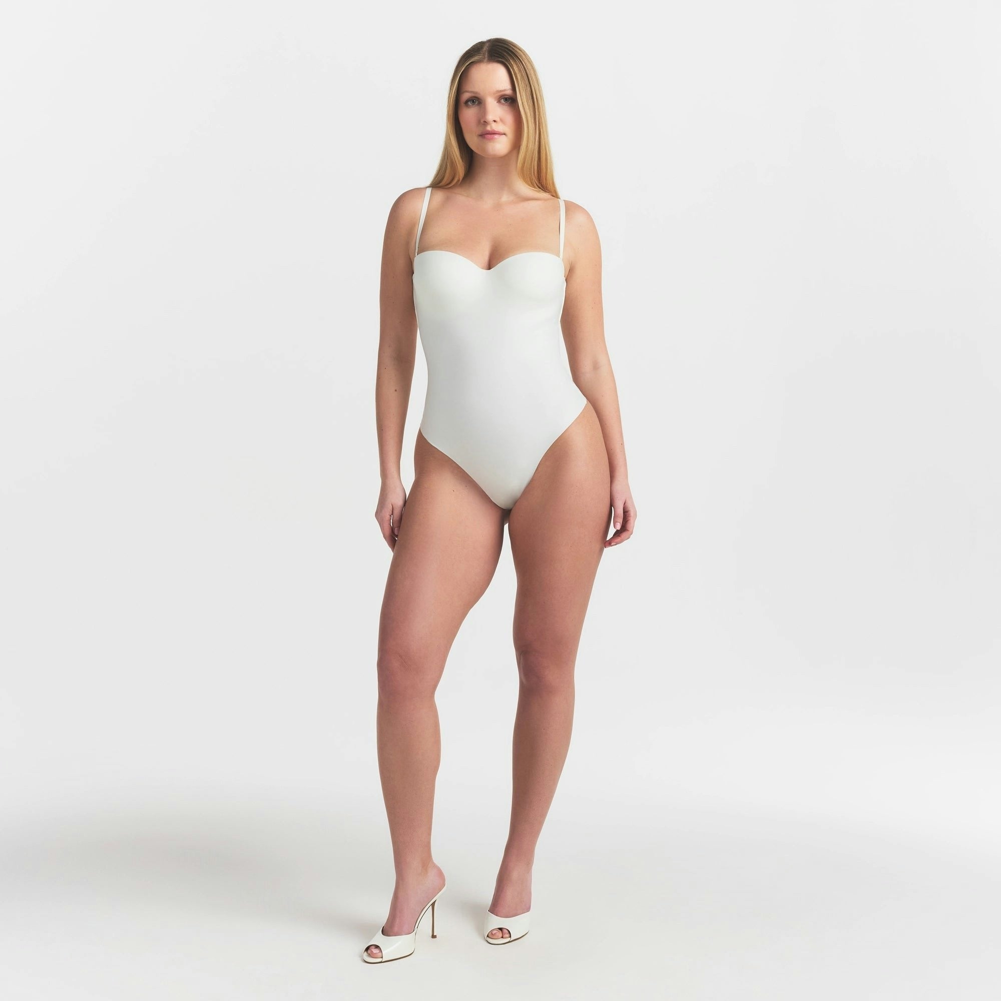UNDERWIRE THONG BODYSUIT