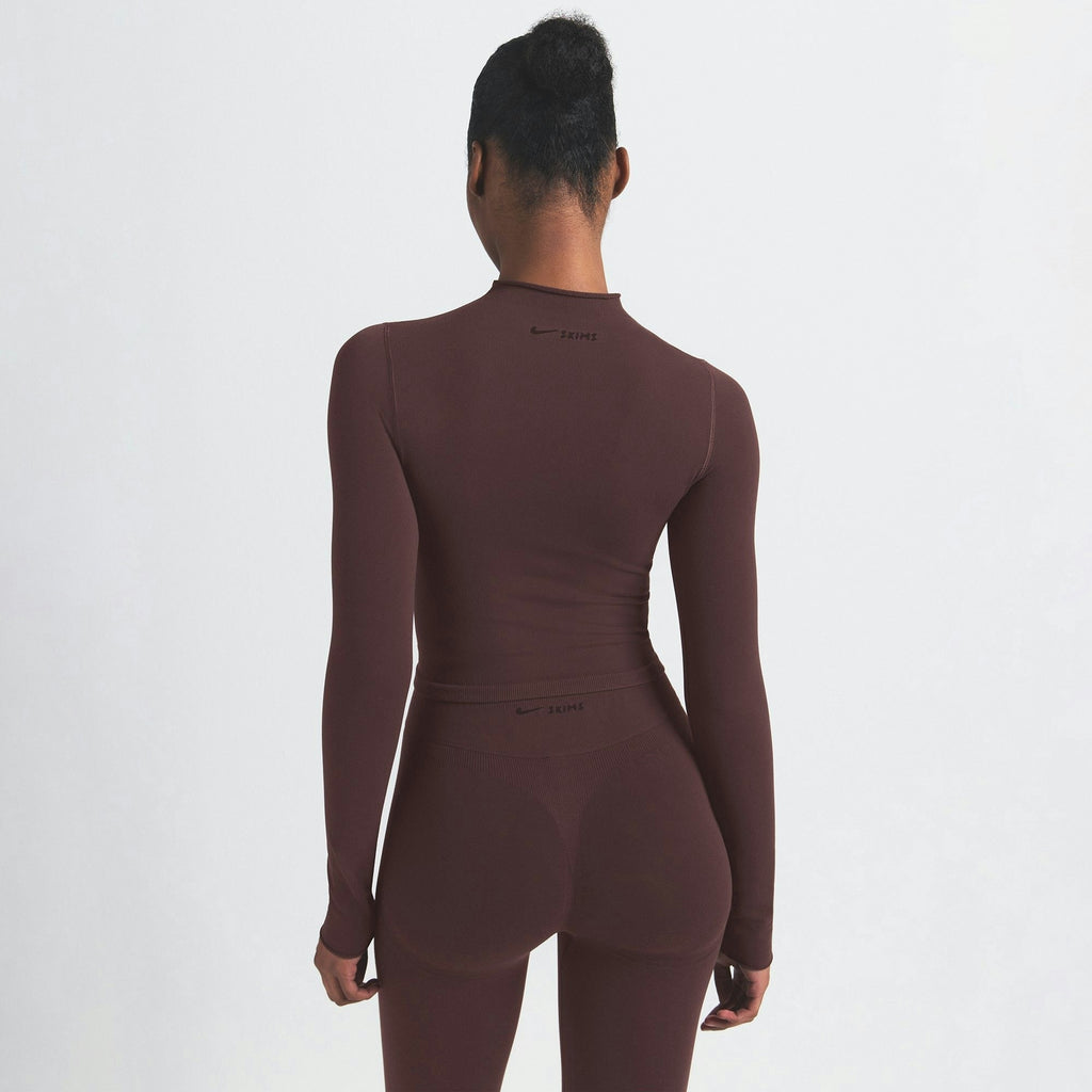 MOCK NECK CROP TOP