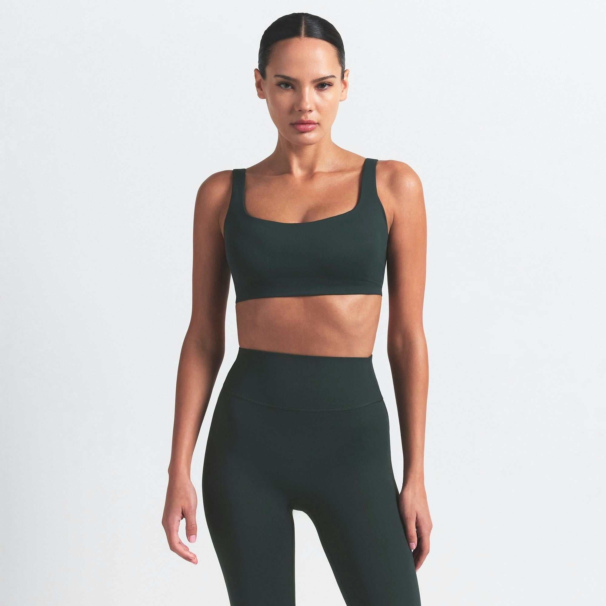 SCOOP NECK BRA