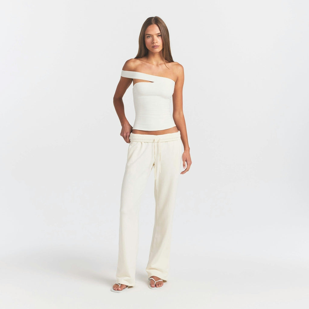 STRAIGHT LEG PANT