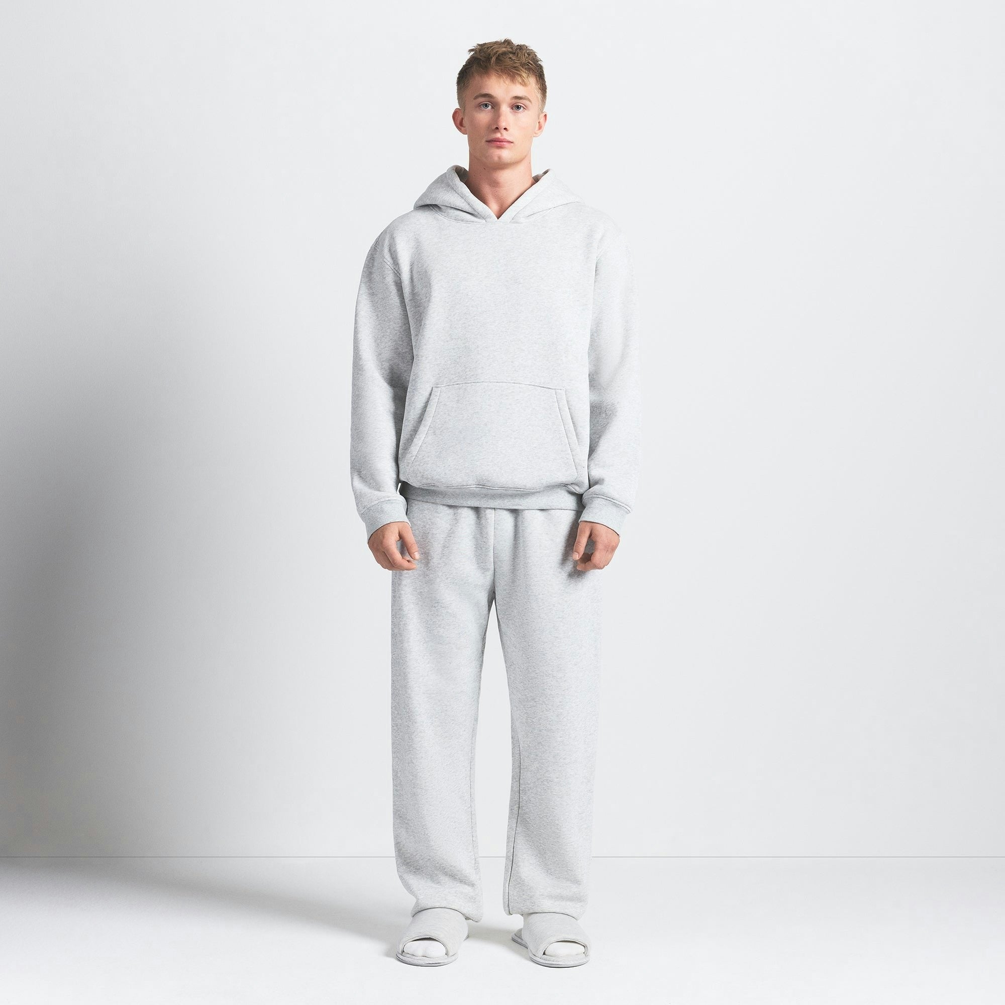 MENS RELAXED HOODIE