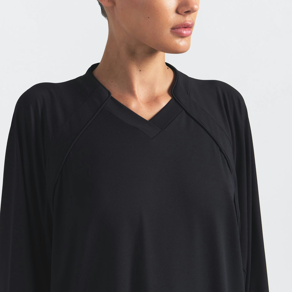 V-NECK OVERSIZED LONG SLEEVE TOP