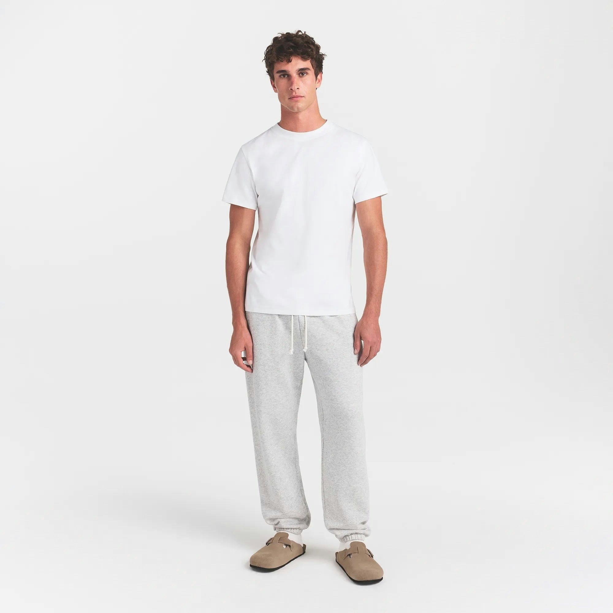 MENS CLASSIC CREWNECK