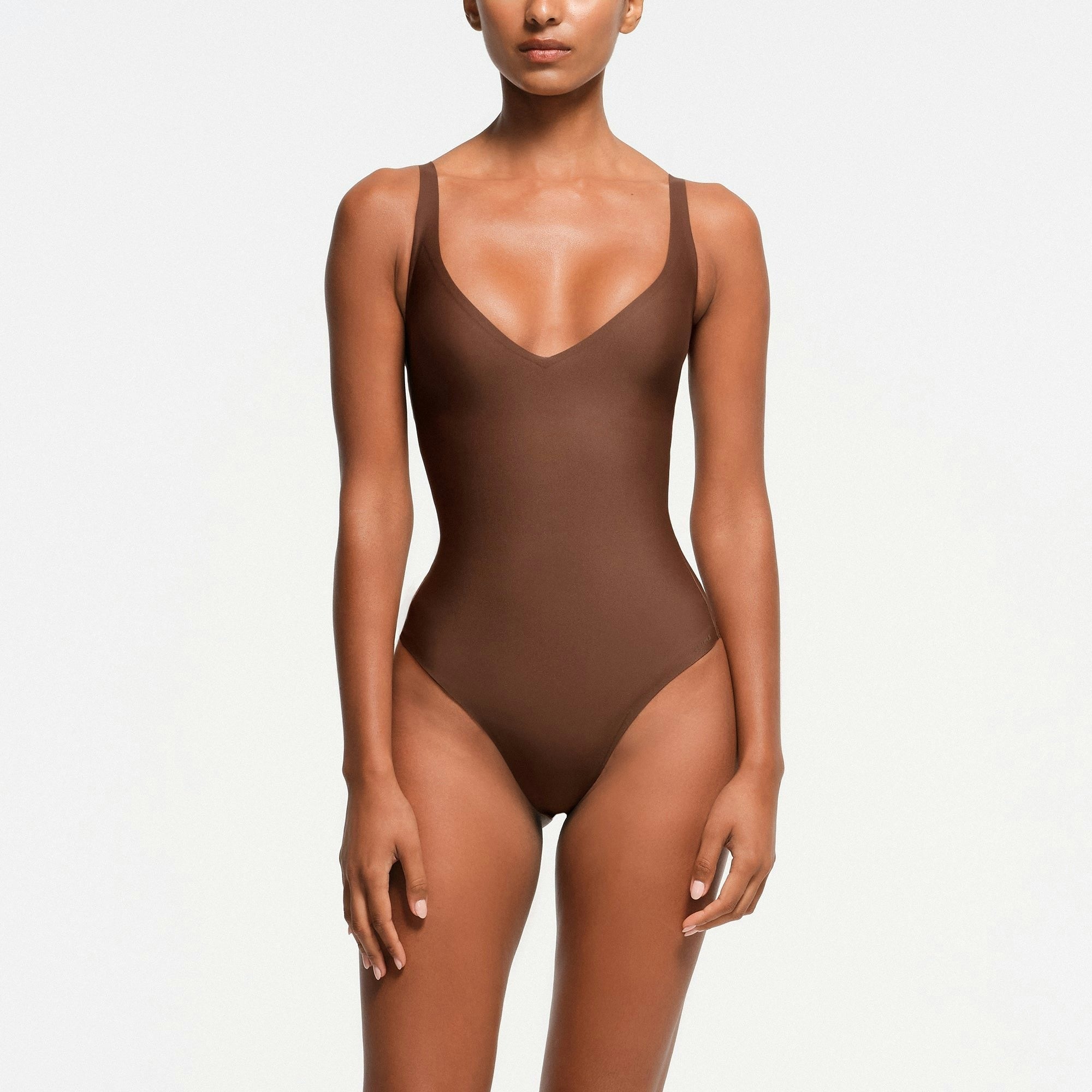 CORE SCULPT PLUNGE THONG BODYSUIT