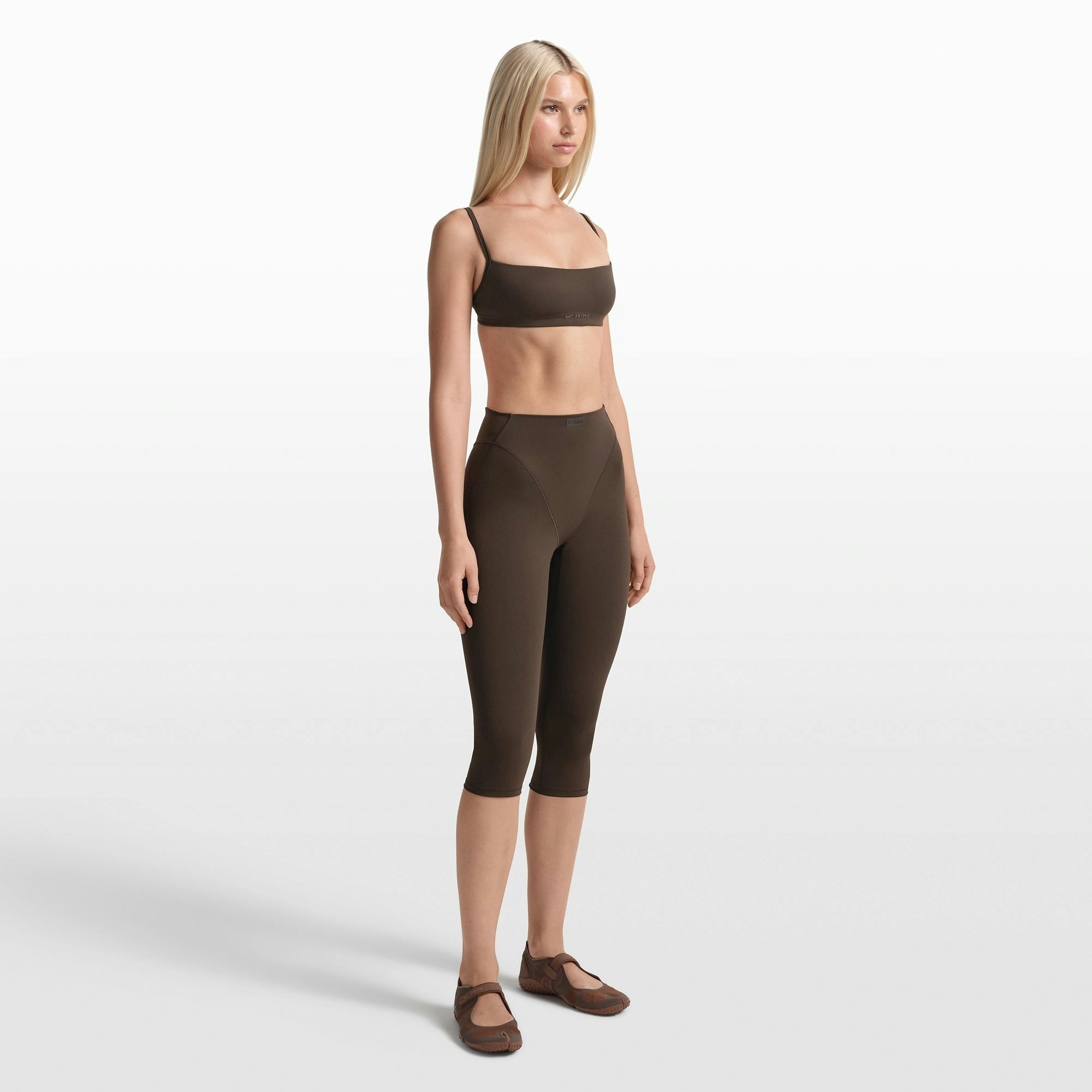 17" V-LINE CAPRI LEGGING