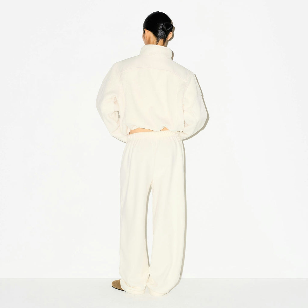 STRAIGHT LEG PANT