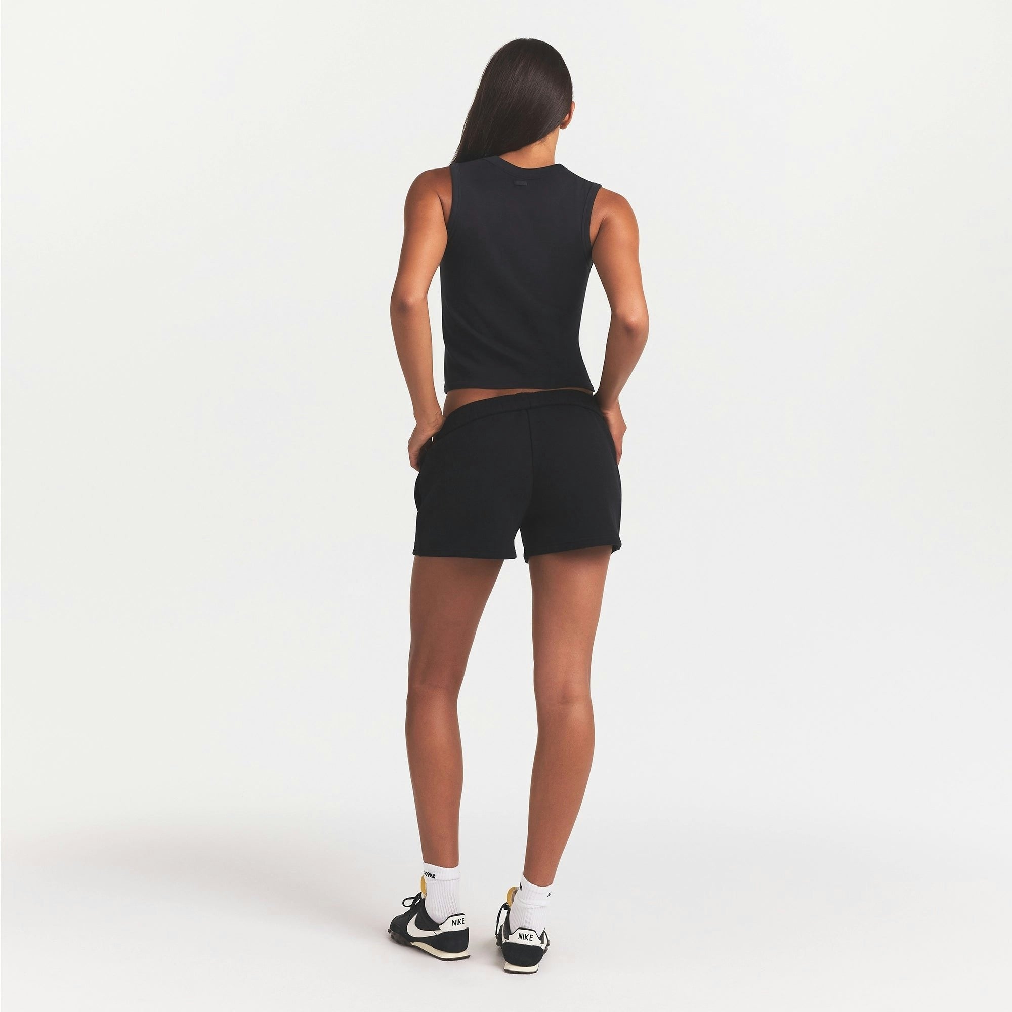CLASSIC SHORT