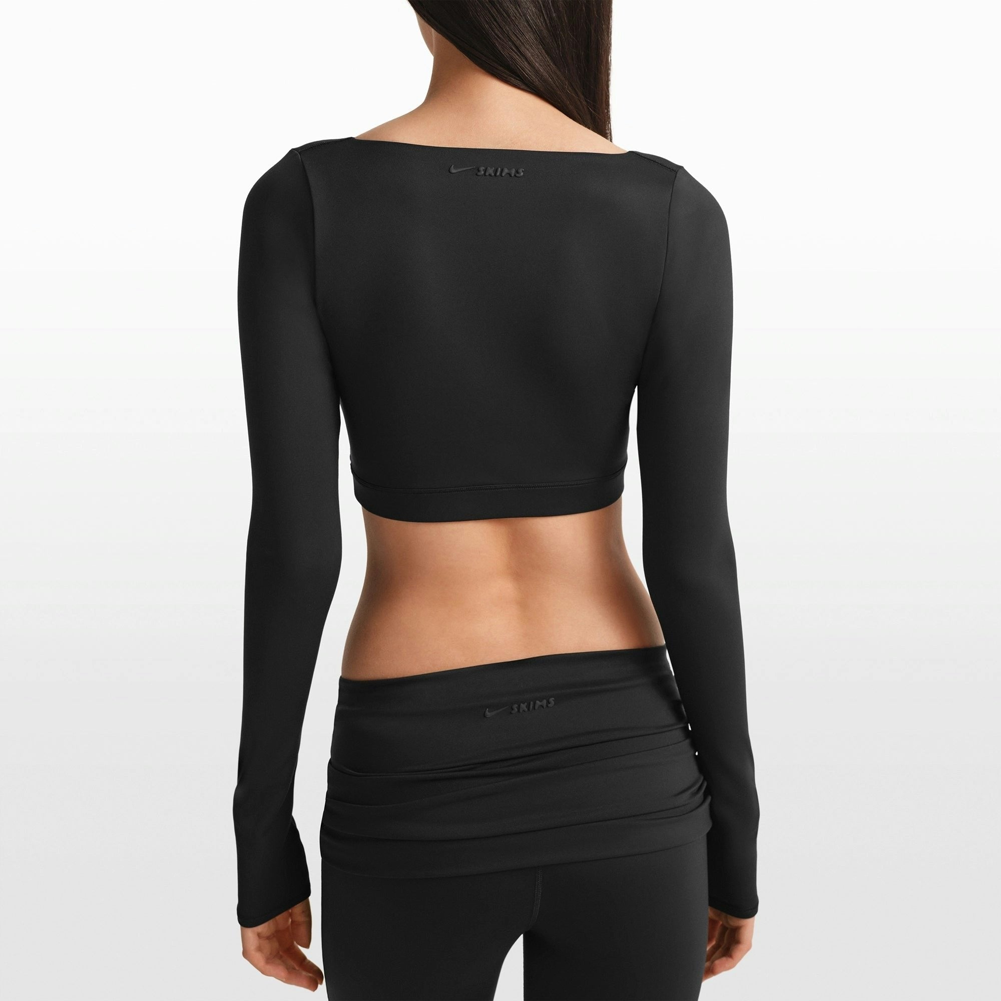 WRAP LONG SLEEVE CROPPED TOP