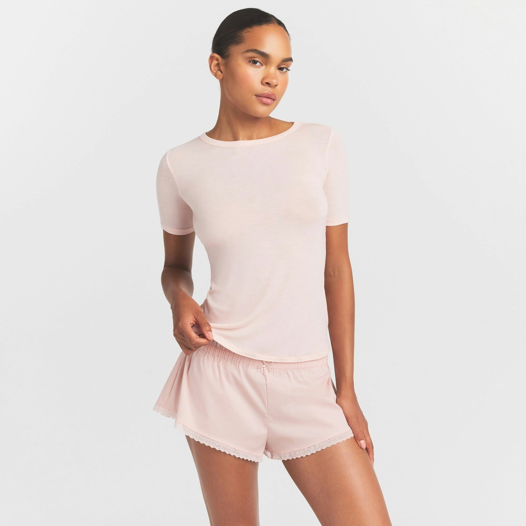 LONG T-SHIRT