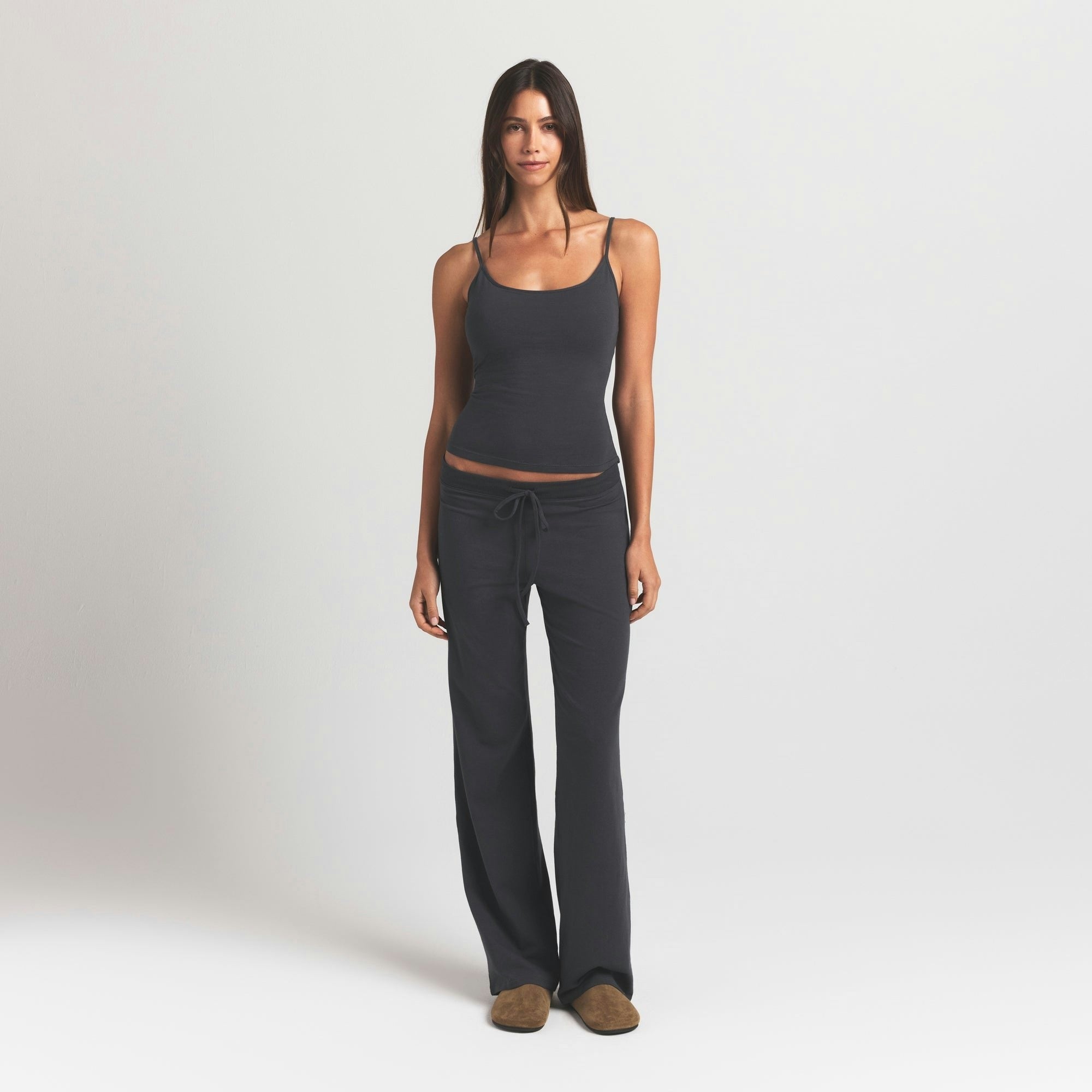 SCOOP NECK CAMI