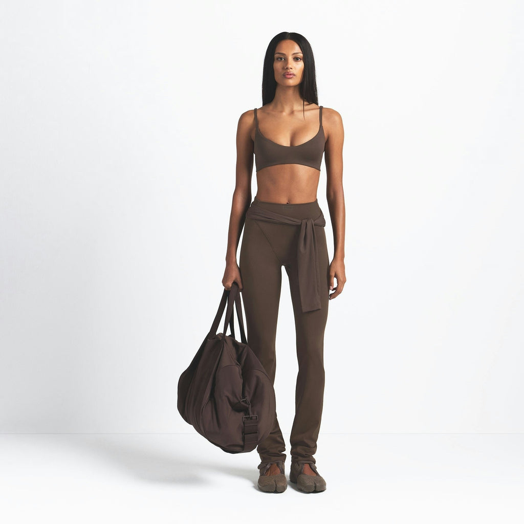 V-LINE 39" STRAIGHT LEGGING