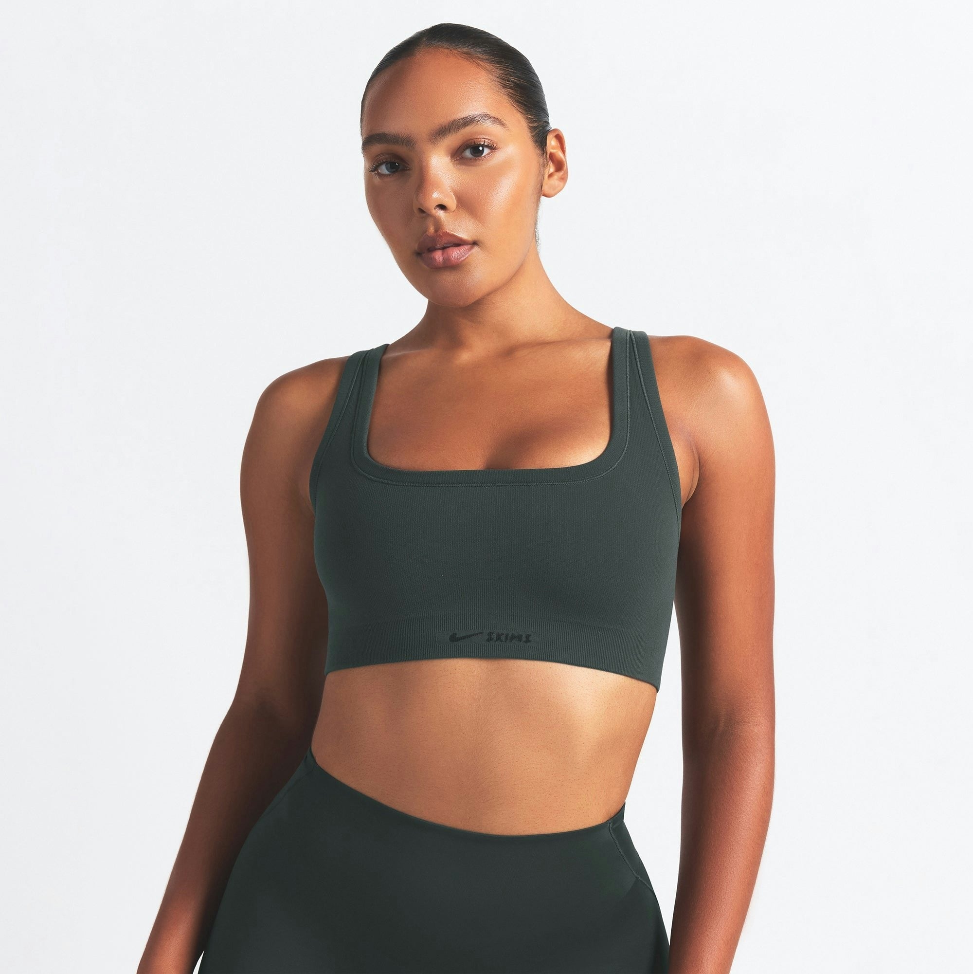 SCOOP NECK BRA