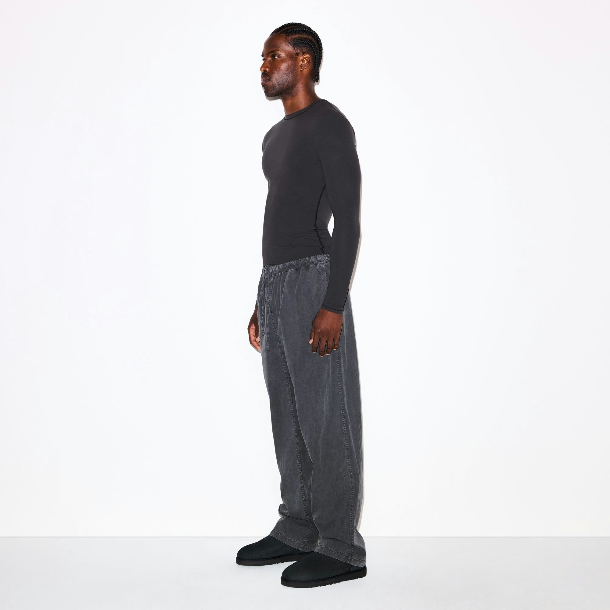 MENS SLIM LONG SLEEVE T-SHIRT