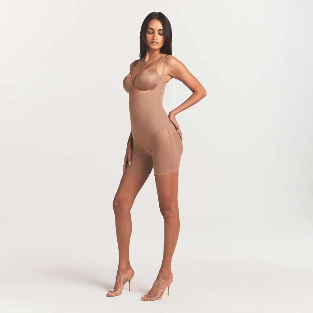 CORE SCULPT BACK SMOOTHING OPEN BUST MID THIGH BODYSUIT