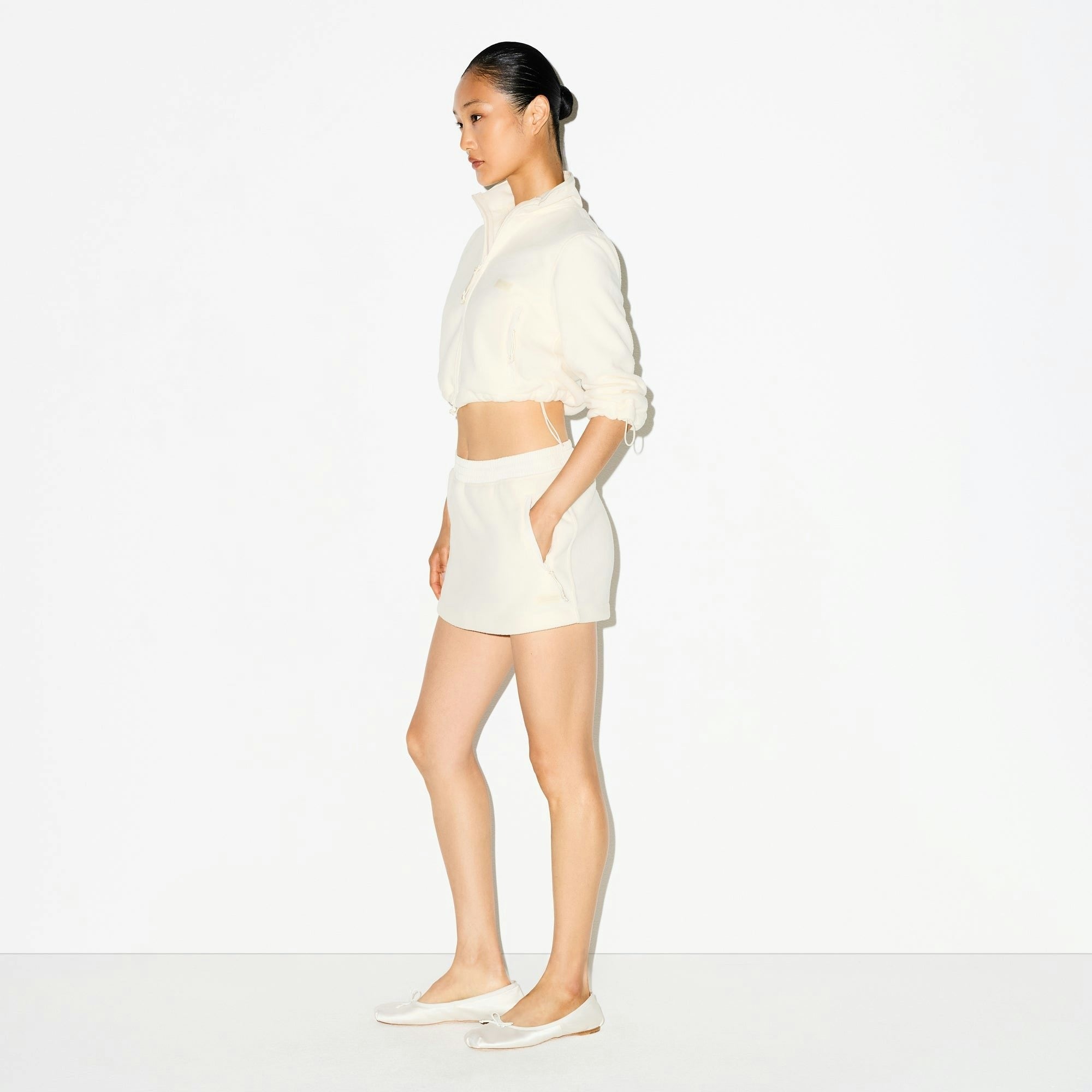CROPPED 3/4 SLEEVE JACKET