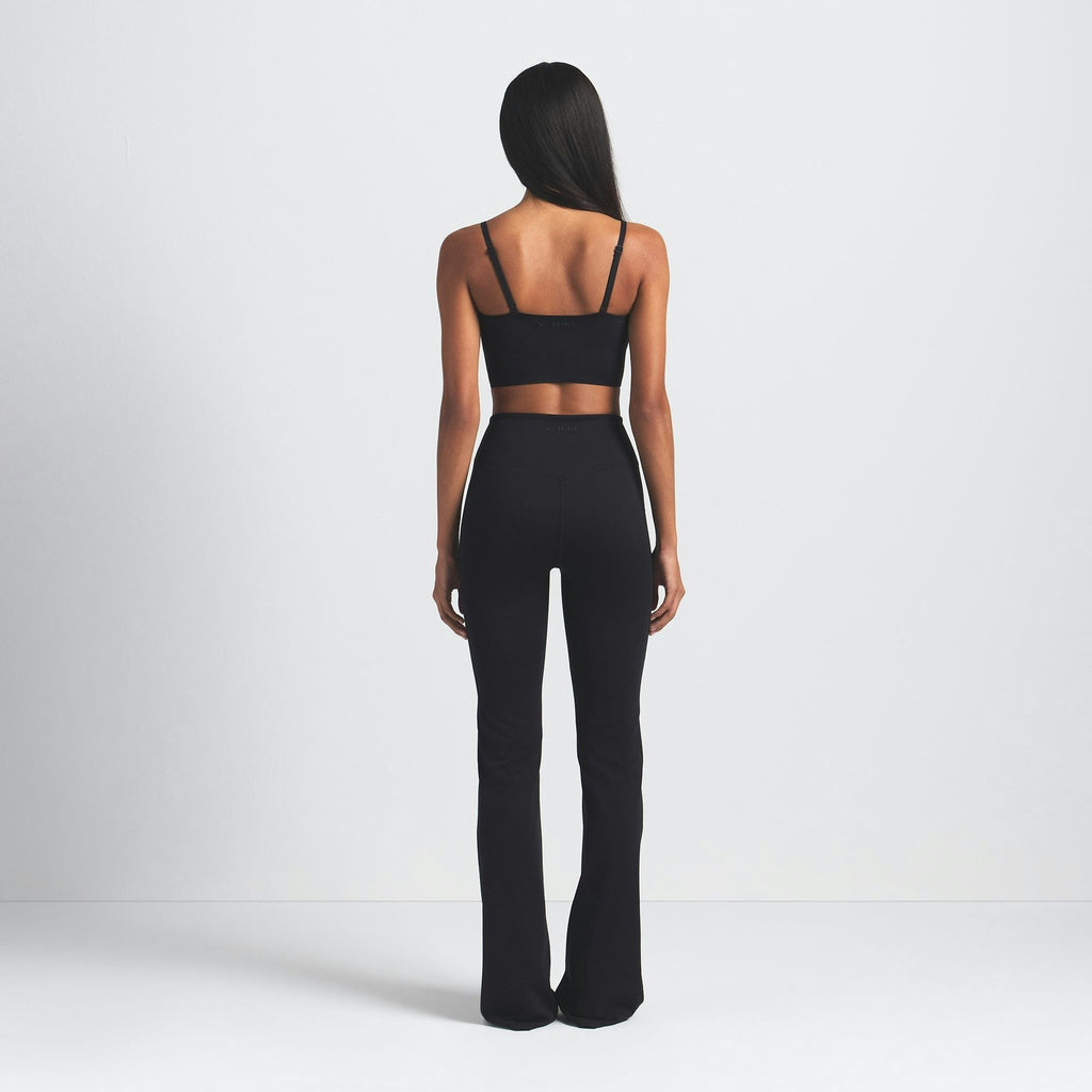 SLIM FLARE LEGGING