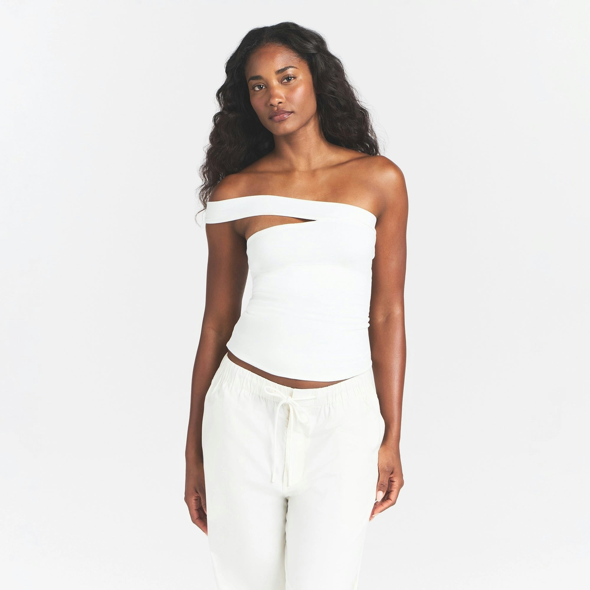 ASYMMETRICAL TOP