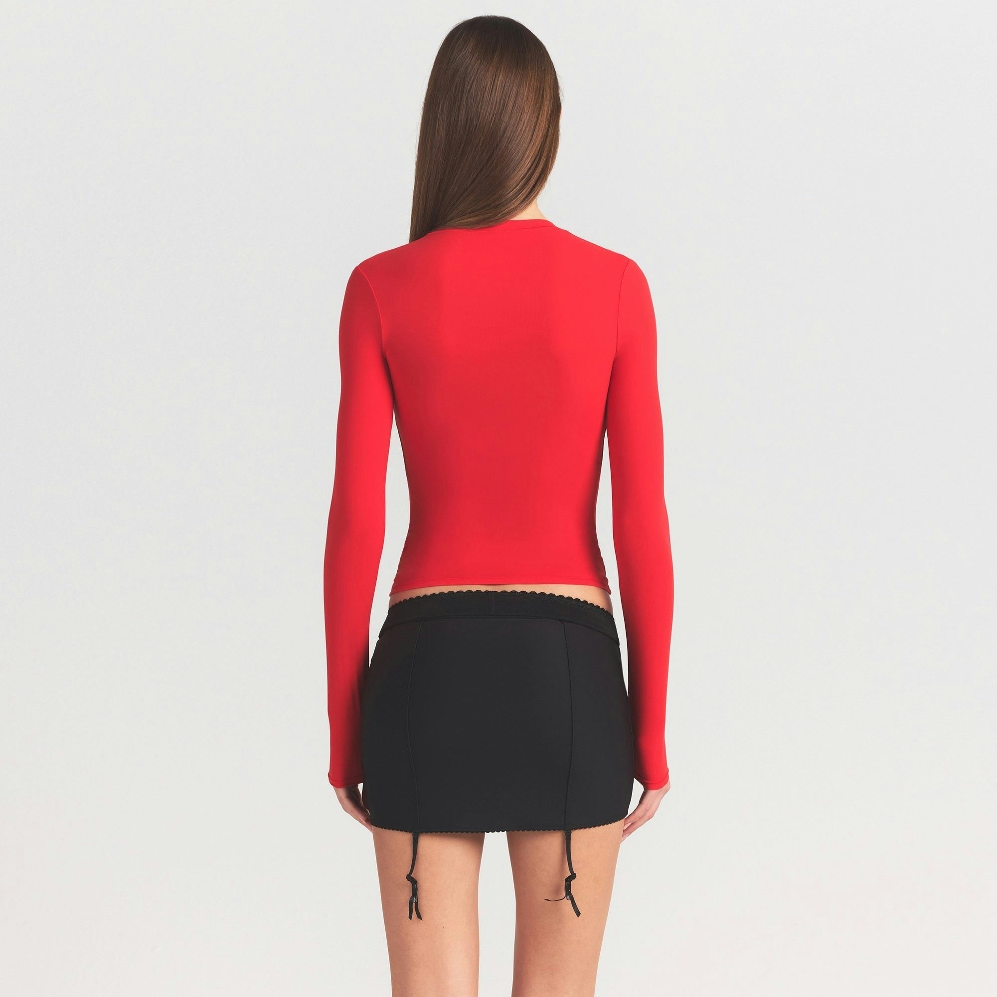 LONG SLEEVE T-SHIRT