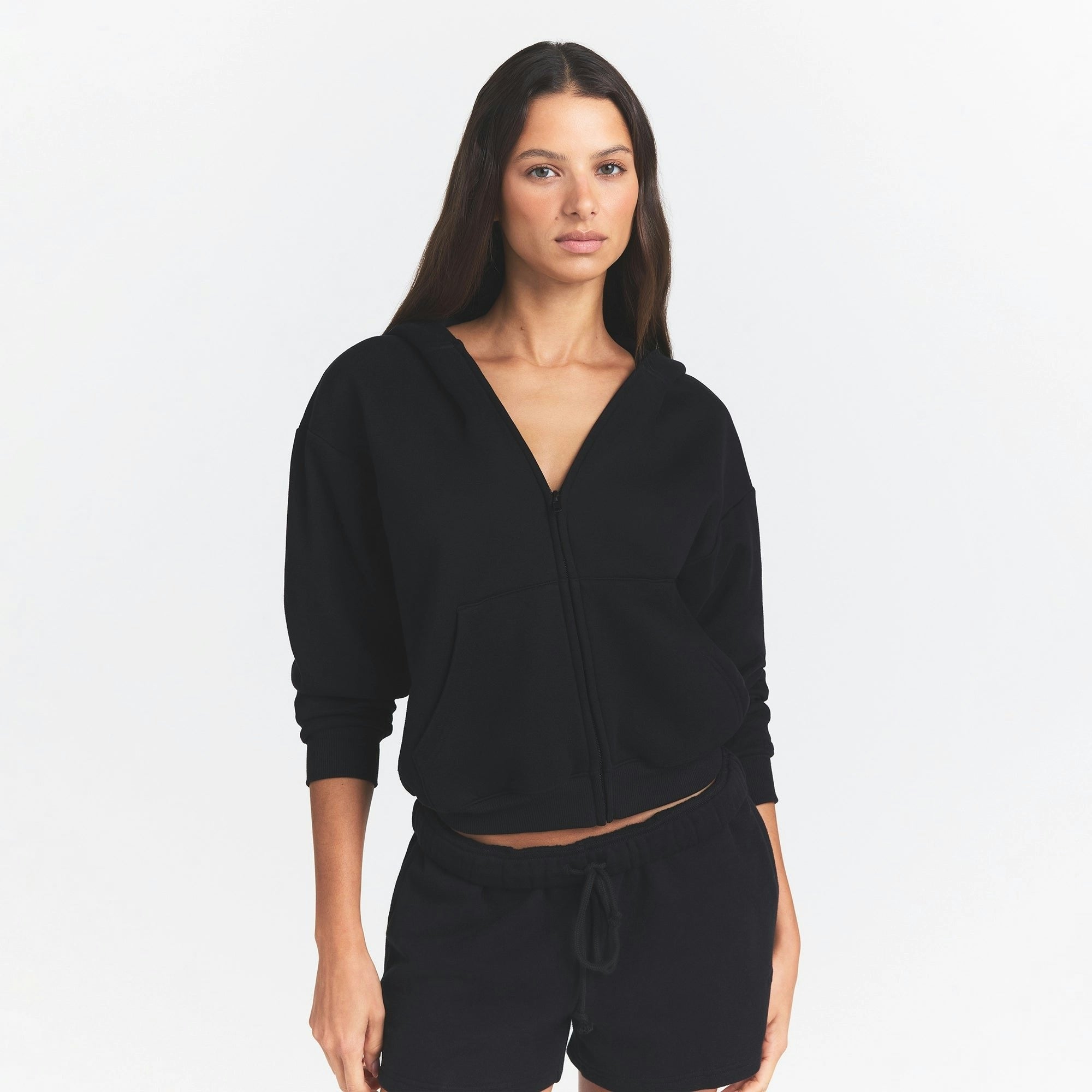 CLASSIC ZIP UP HOODIE
