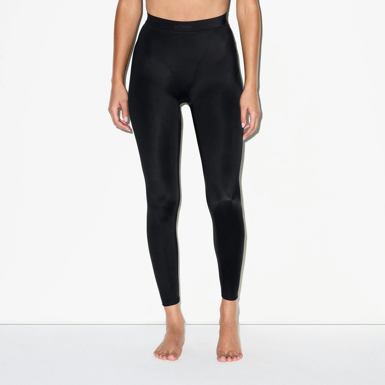V-LINE 26" LEGGING