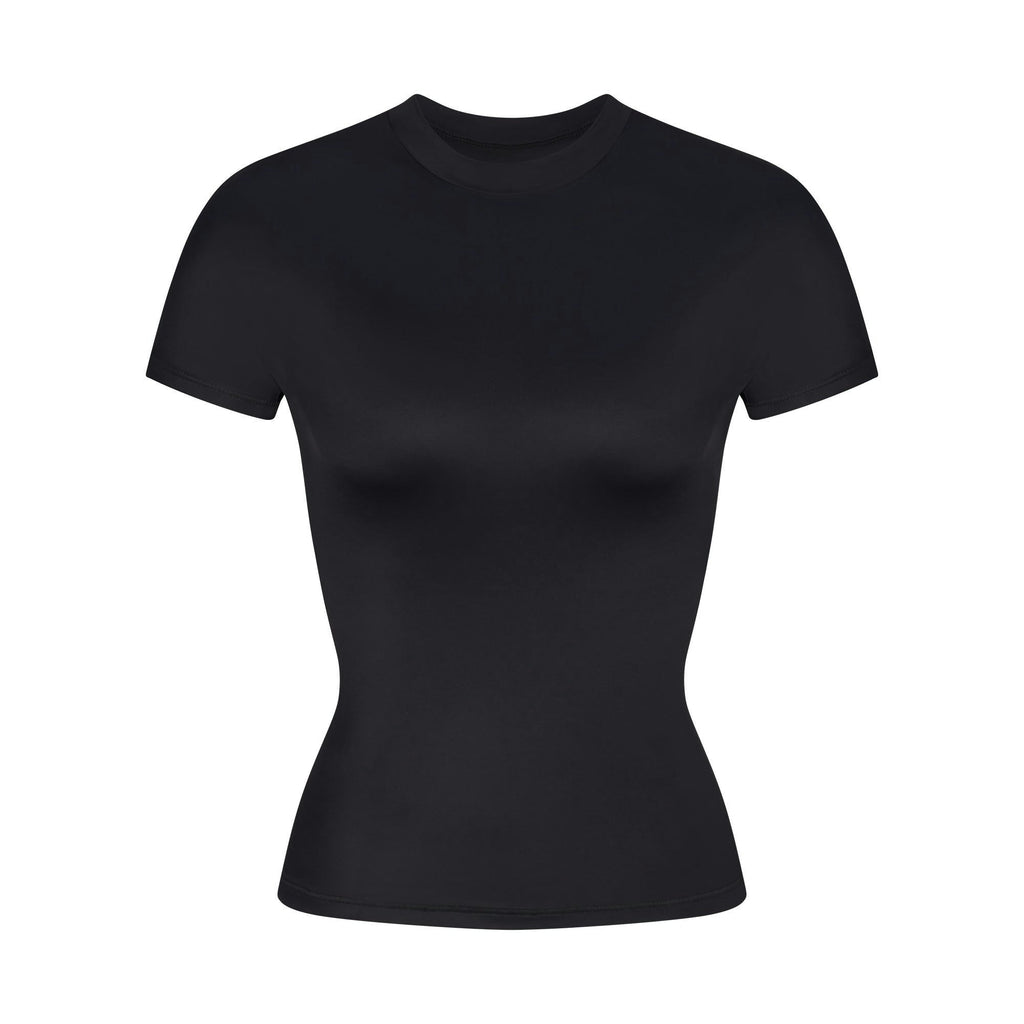 SHORT SLEEVE MOCK NECK TOP