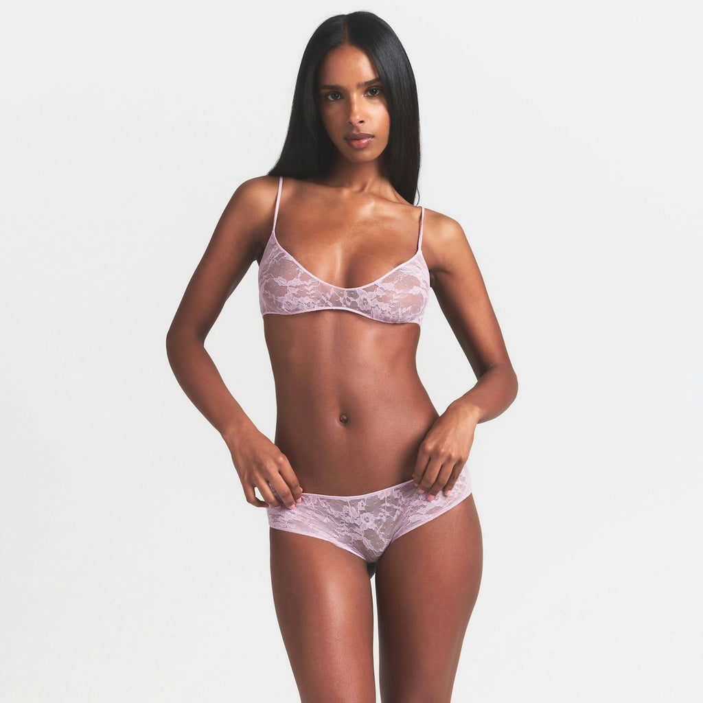 SKIMPY SCOOP BRALETTE