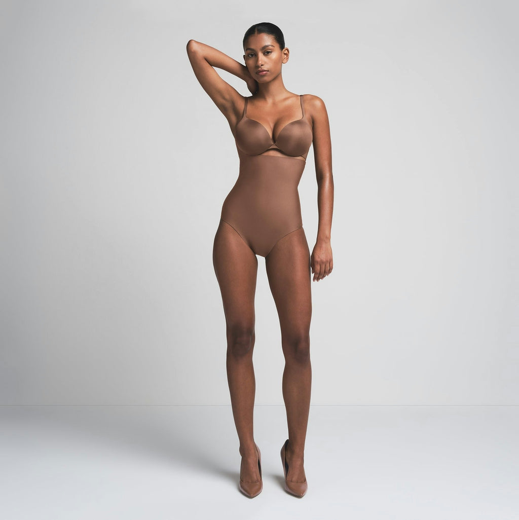 CORE SCULPT HIGH-WAISTED BRIEF