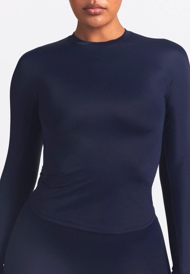 V-NECK TANK