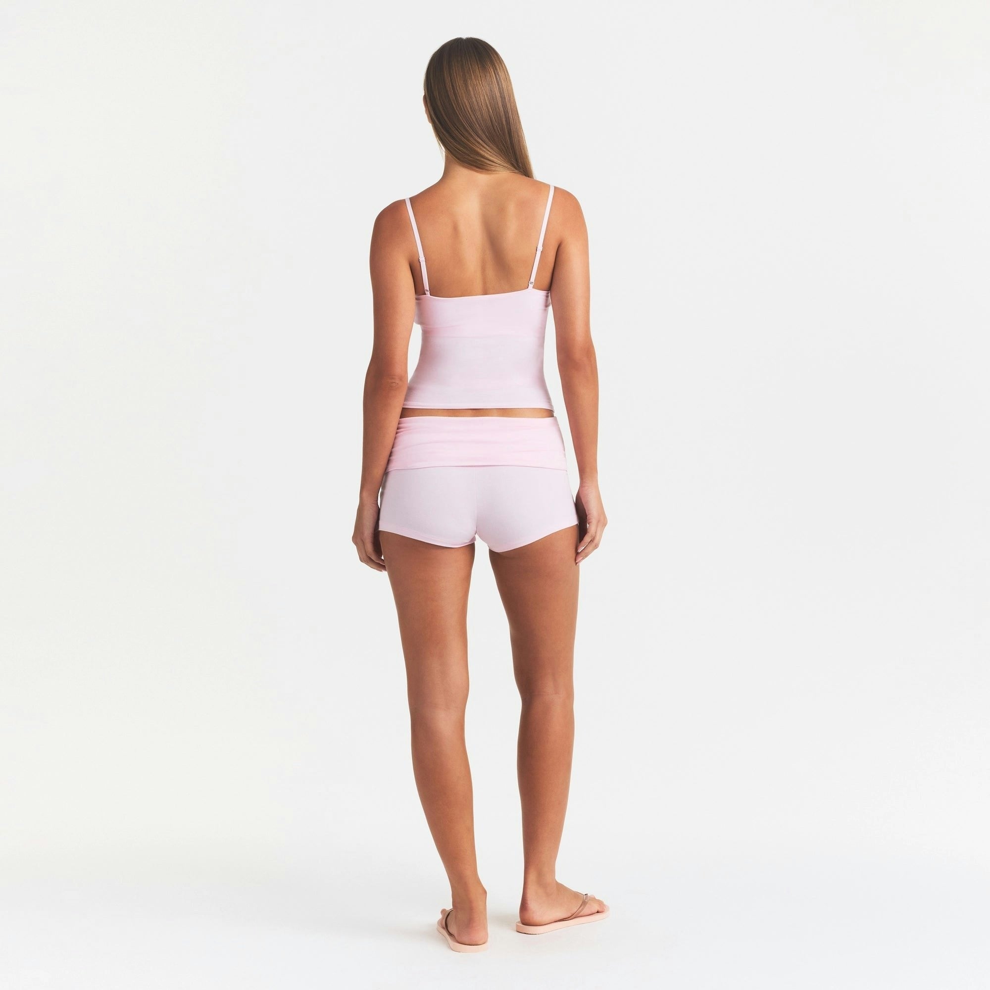 SCOOP NECK CAMI