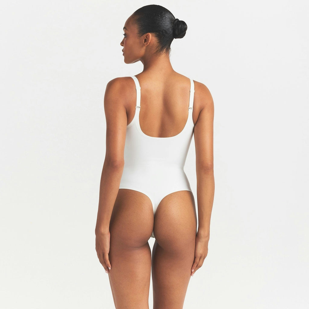 UNLINED PLUNGE THONG BODYSUIT