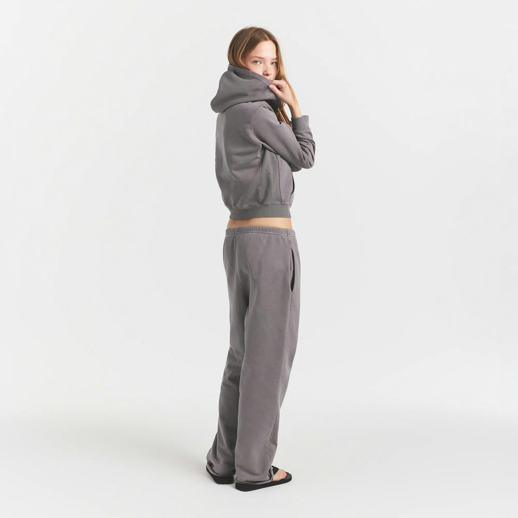 ZIP UP HOODIE