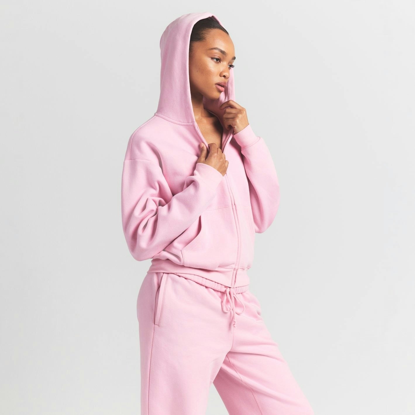 CLASSIC ZIP UP HOODIE