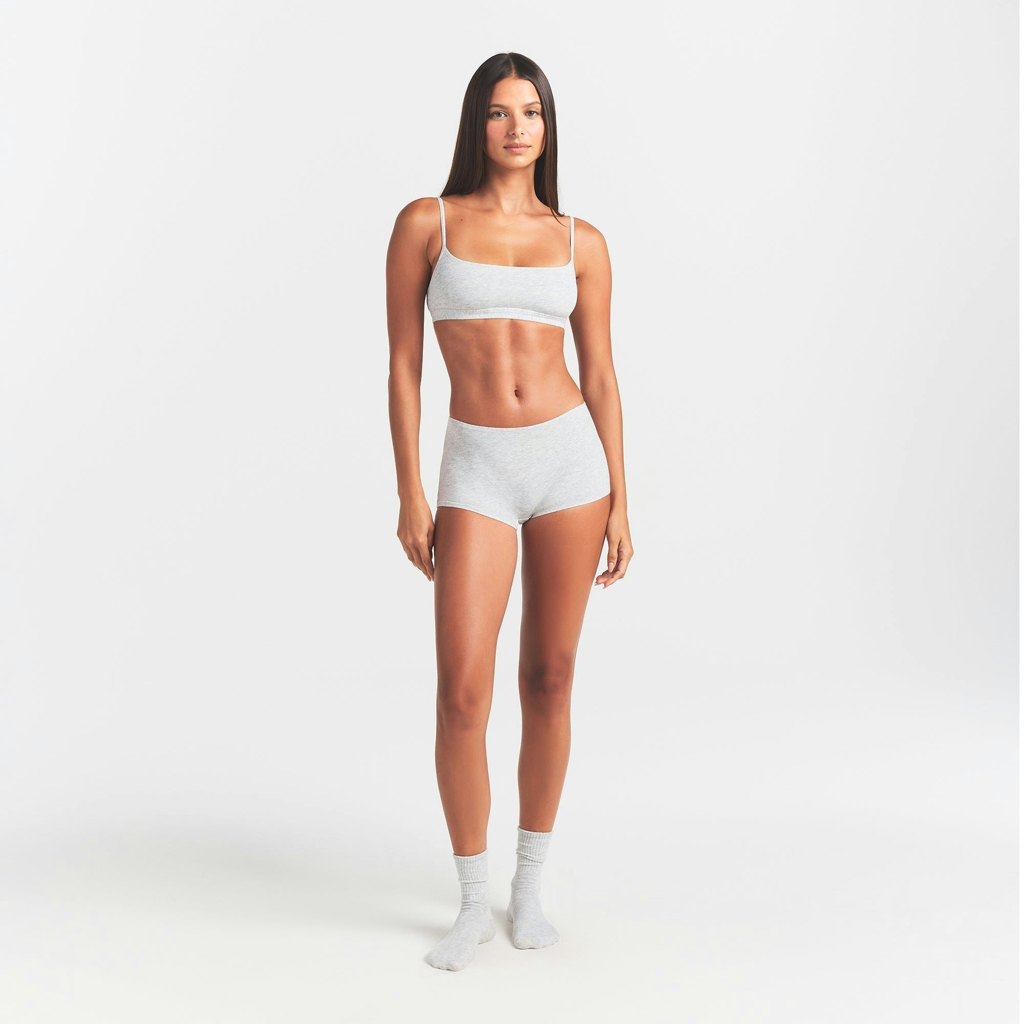 BOY SHORT