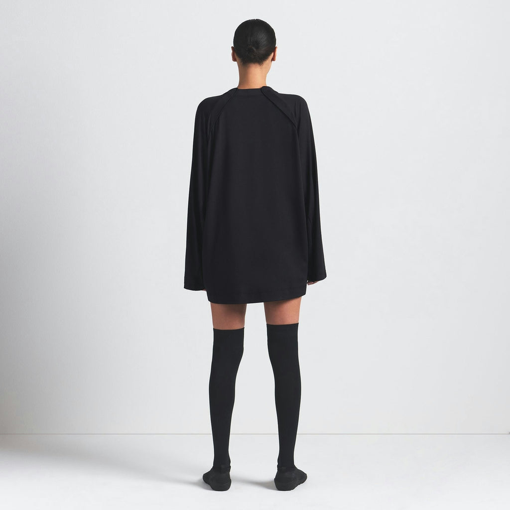 V-NECK OVERSIZED LONG SLEEVE TOP