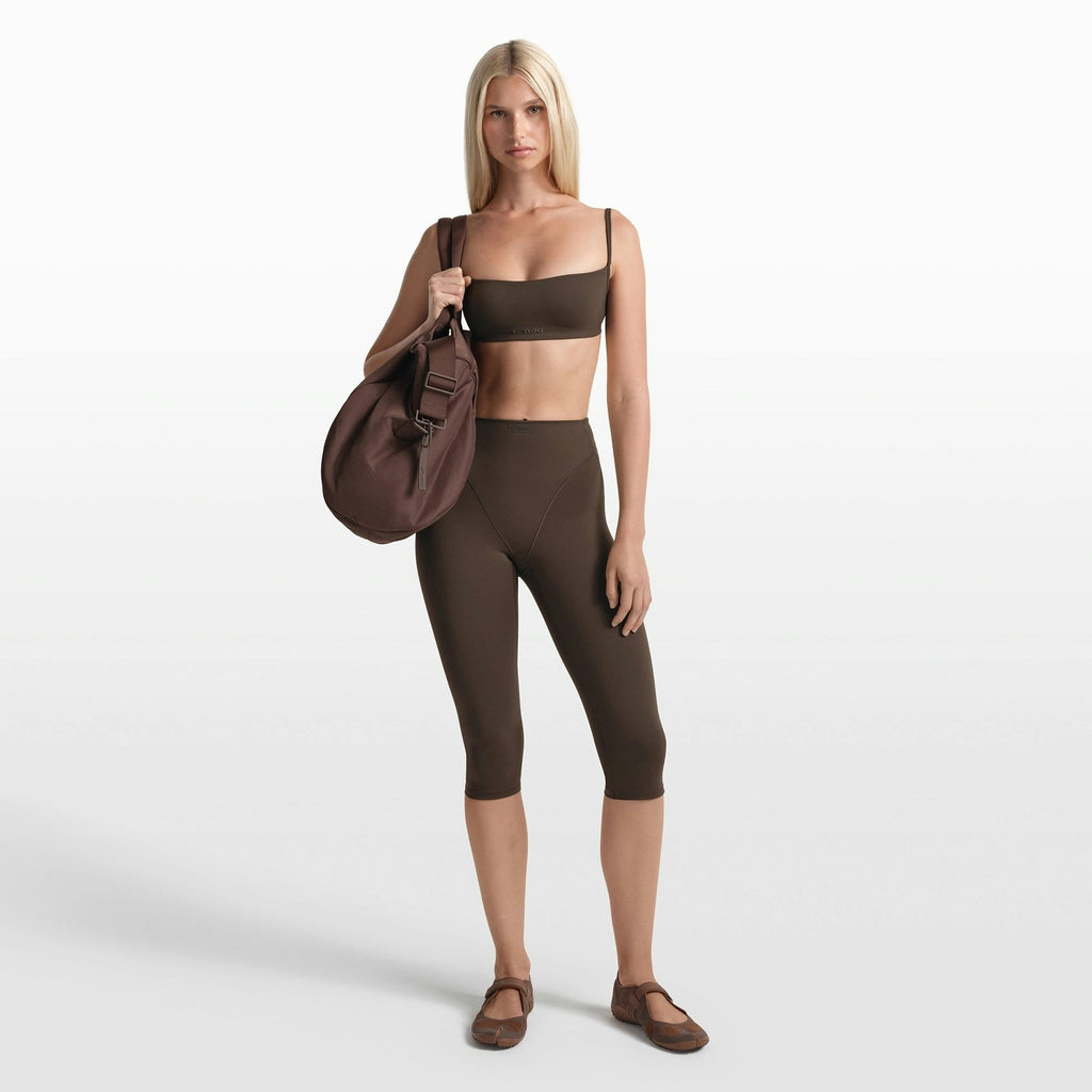 17" V-LINE CAPRI LEGGING