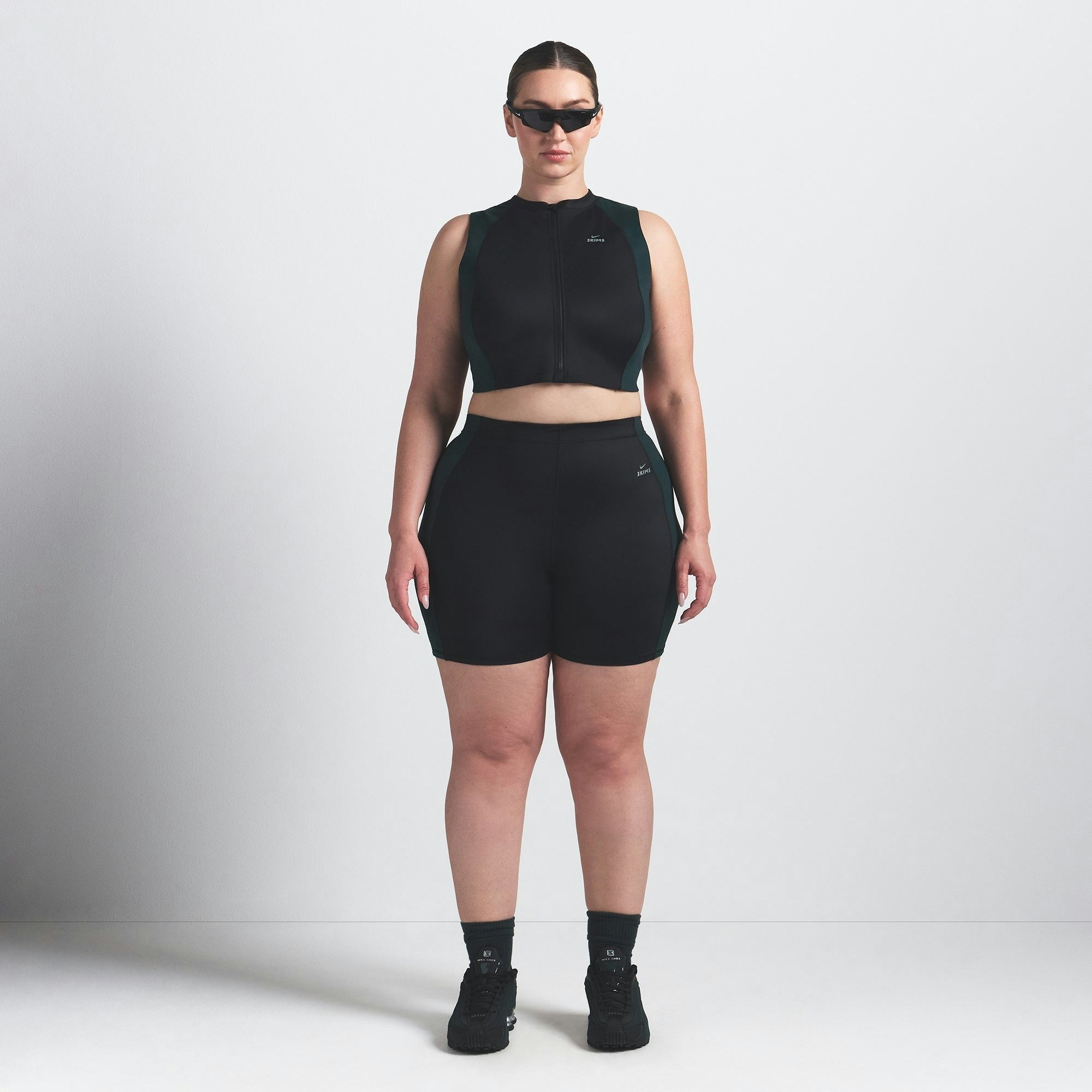 FRONT ZIP BRA