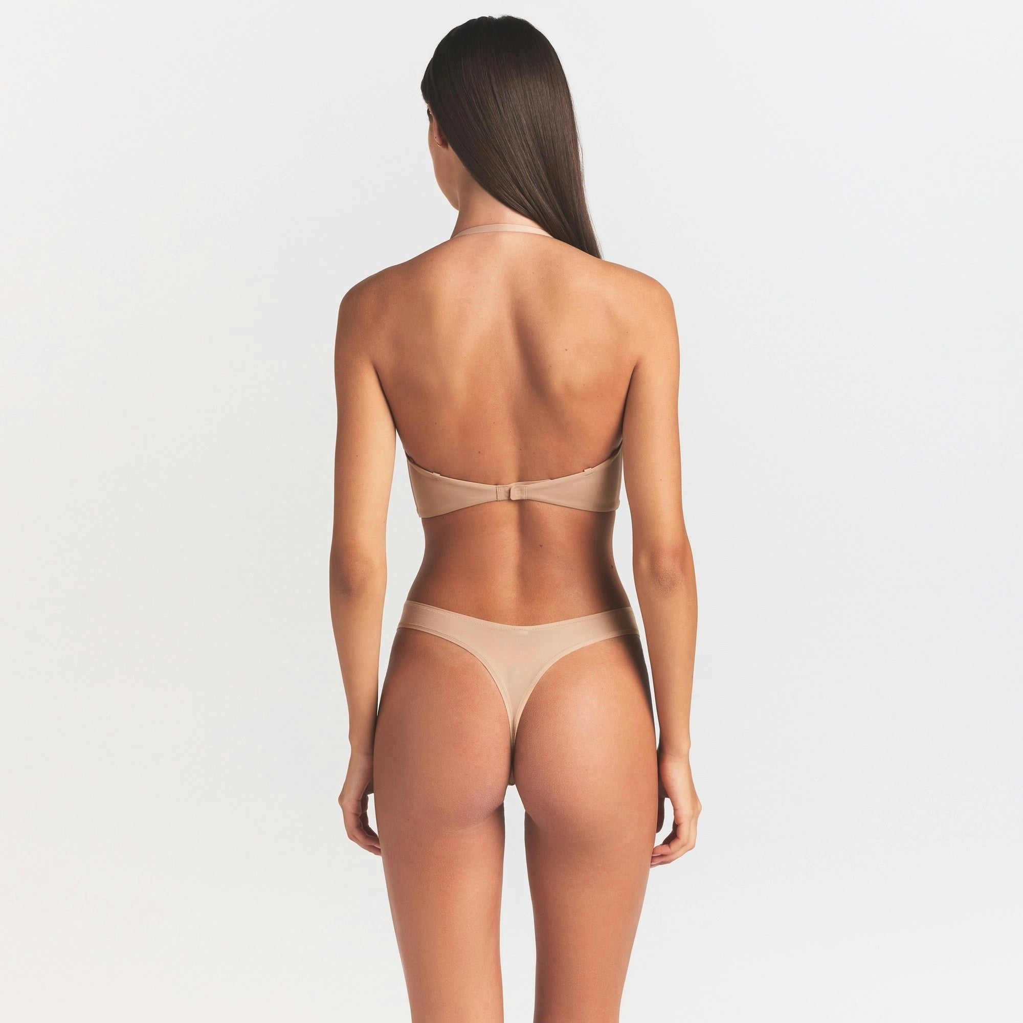 LOW BACK LONGLINE BRA