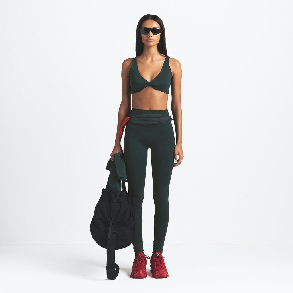 TWIST-FRONT BRA